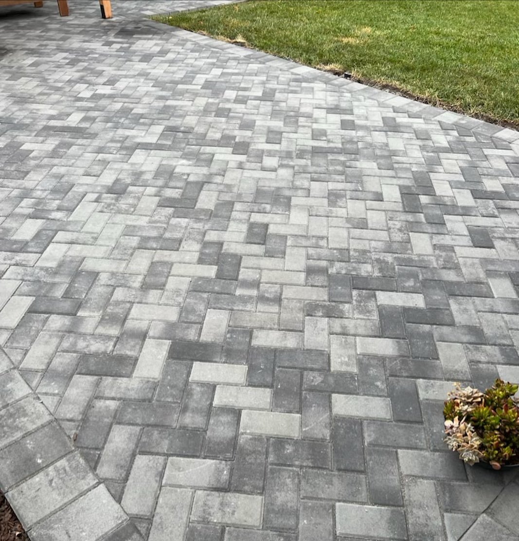 Outdoor living area — Souza & Son's Inc
